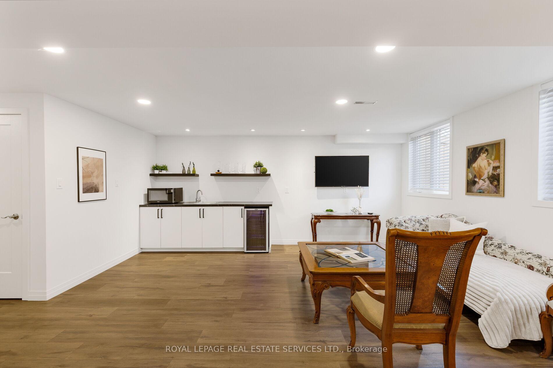 4037 Stadelbauer Drive