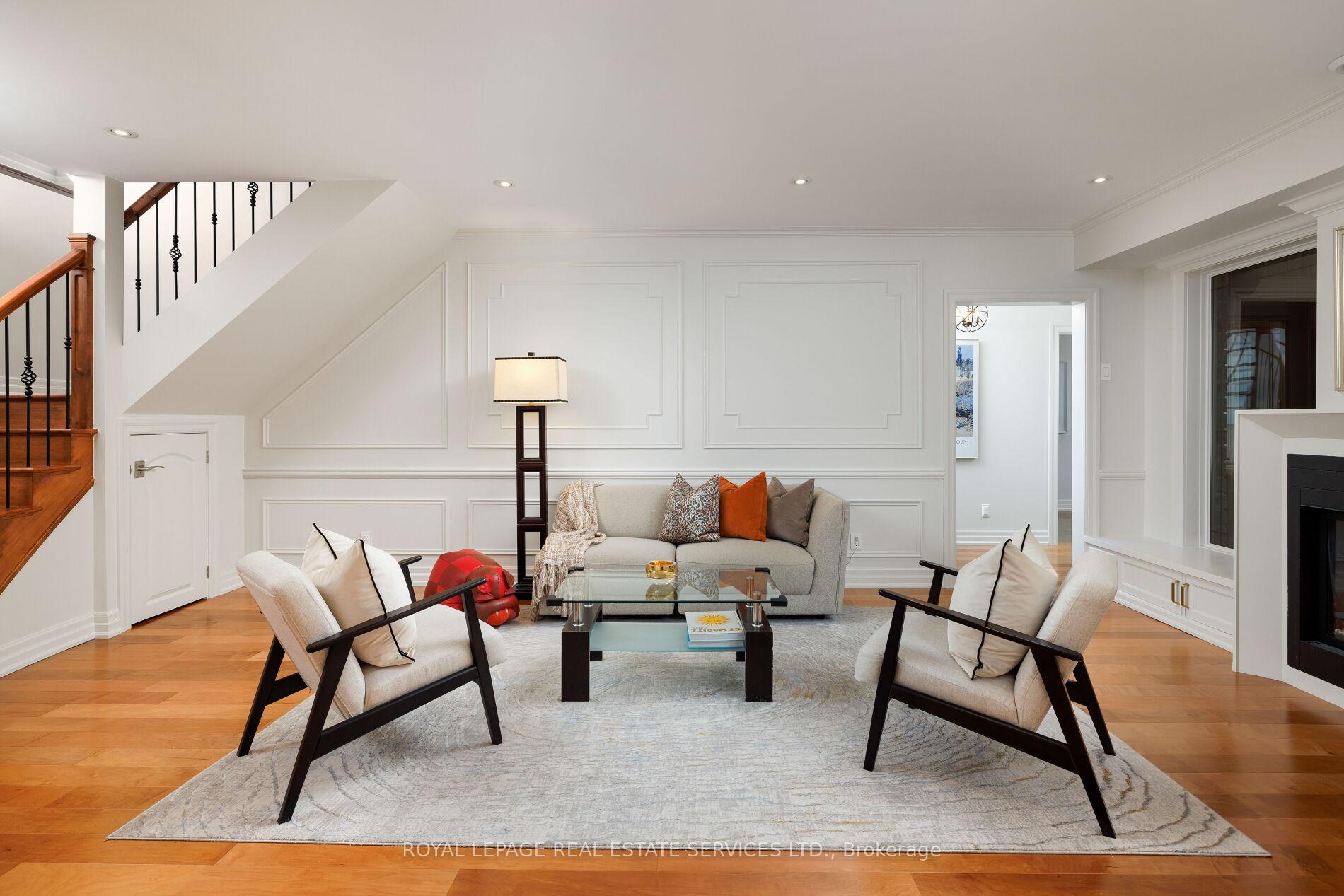 61 Lake Street 3, Grimsby, ON L3M 2G6