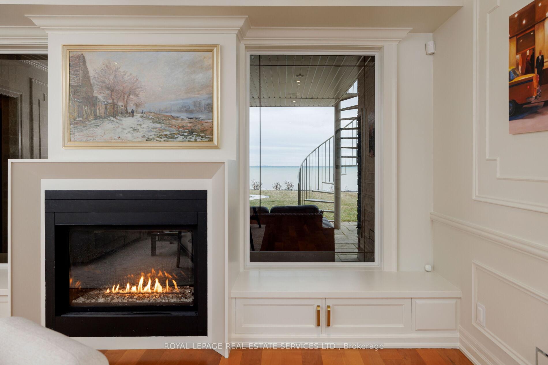 61 Lake Street 3, Grimsby, ON L3M 2G6