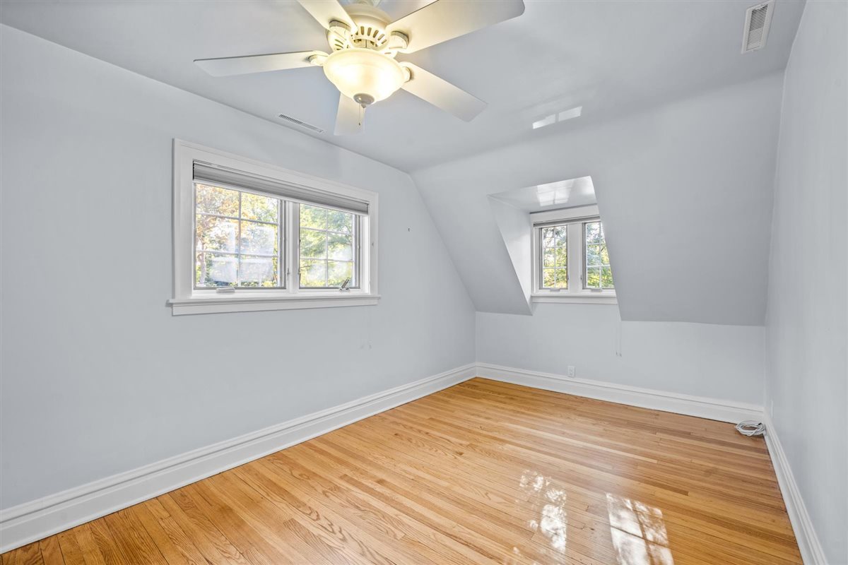 299 Vernon Avenue