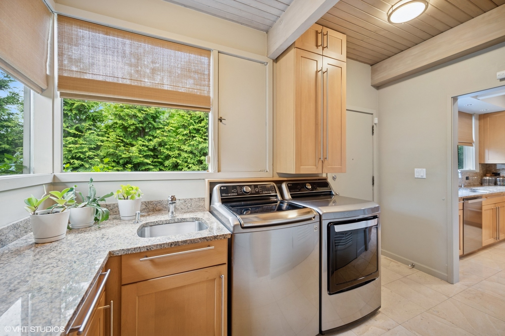 1201 Terrace Court