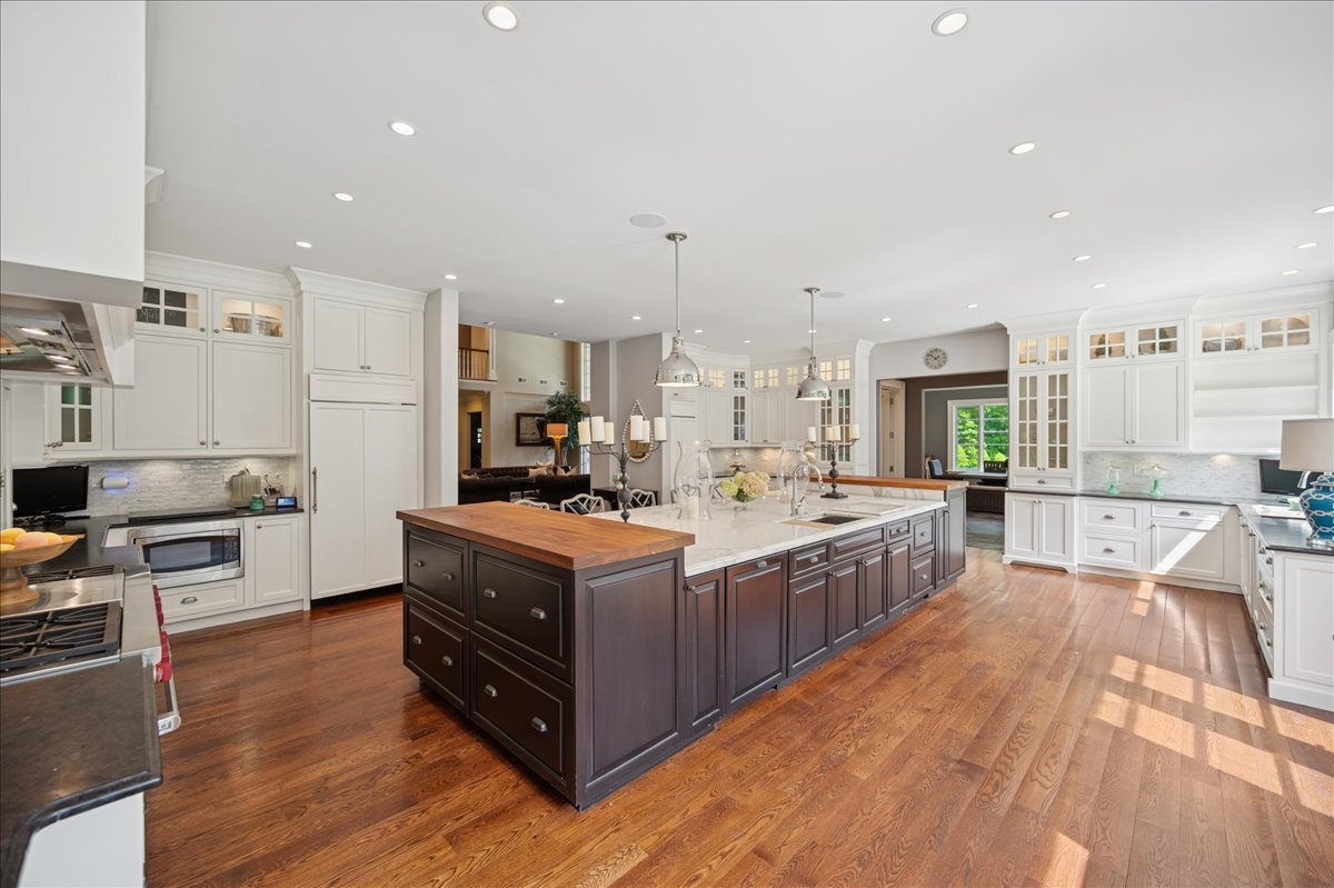 24 Bridlewood Road