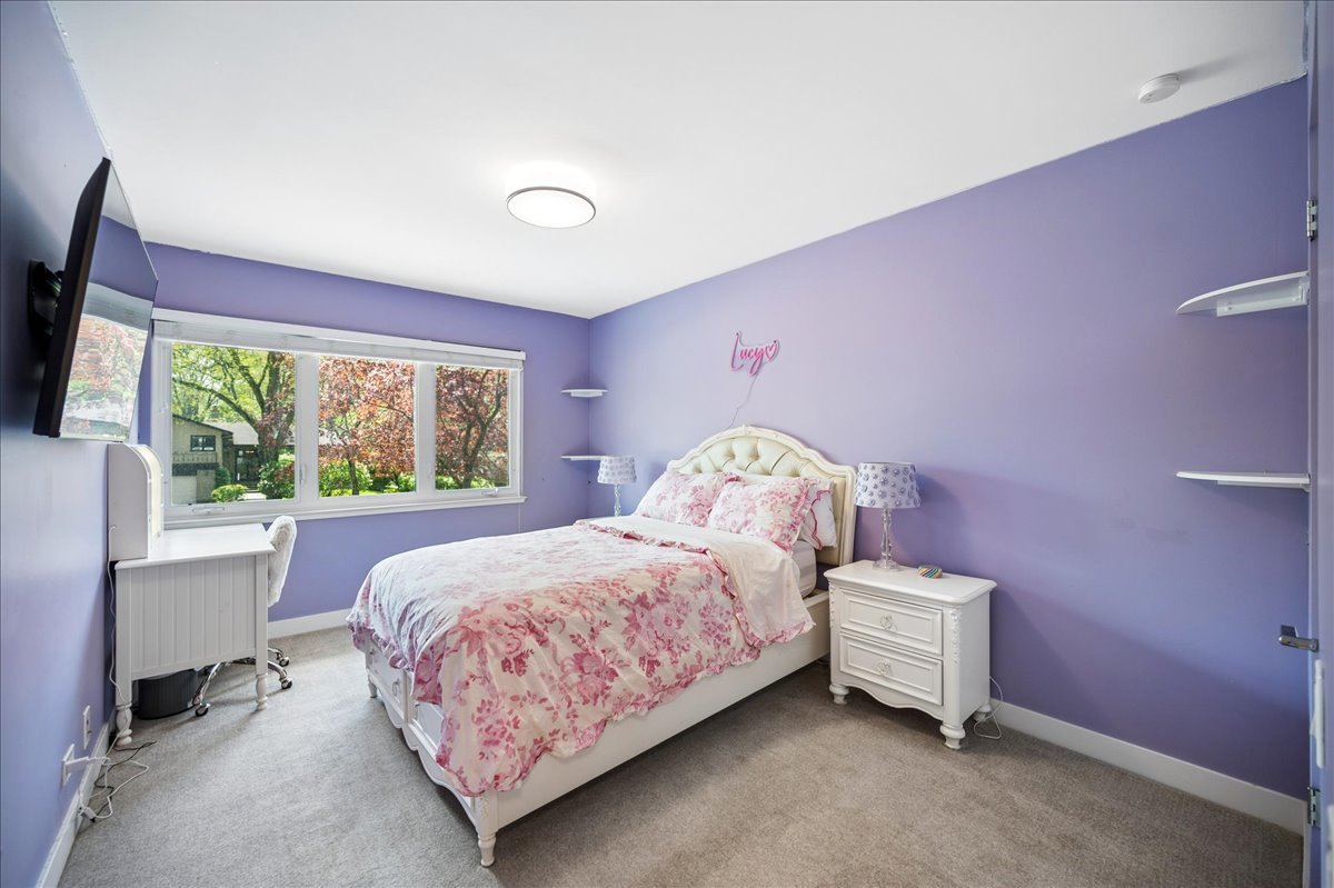 751 Woodridge Lane