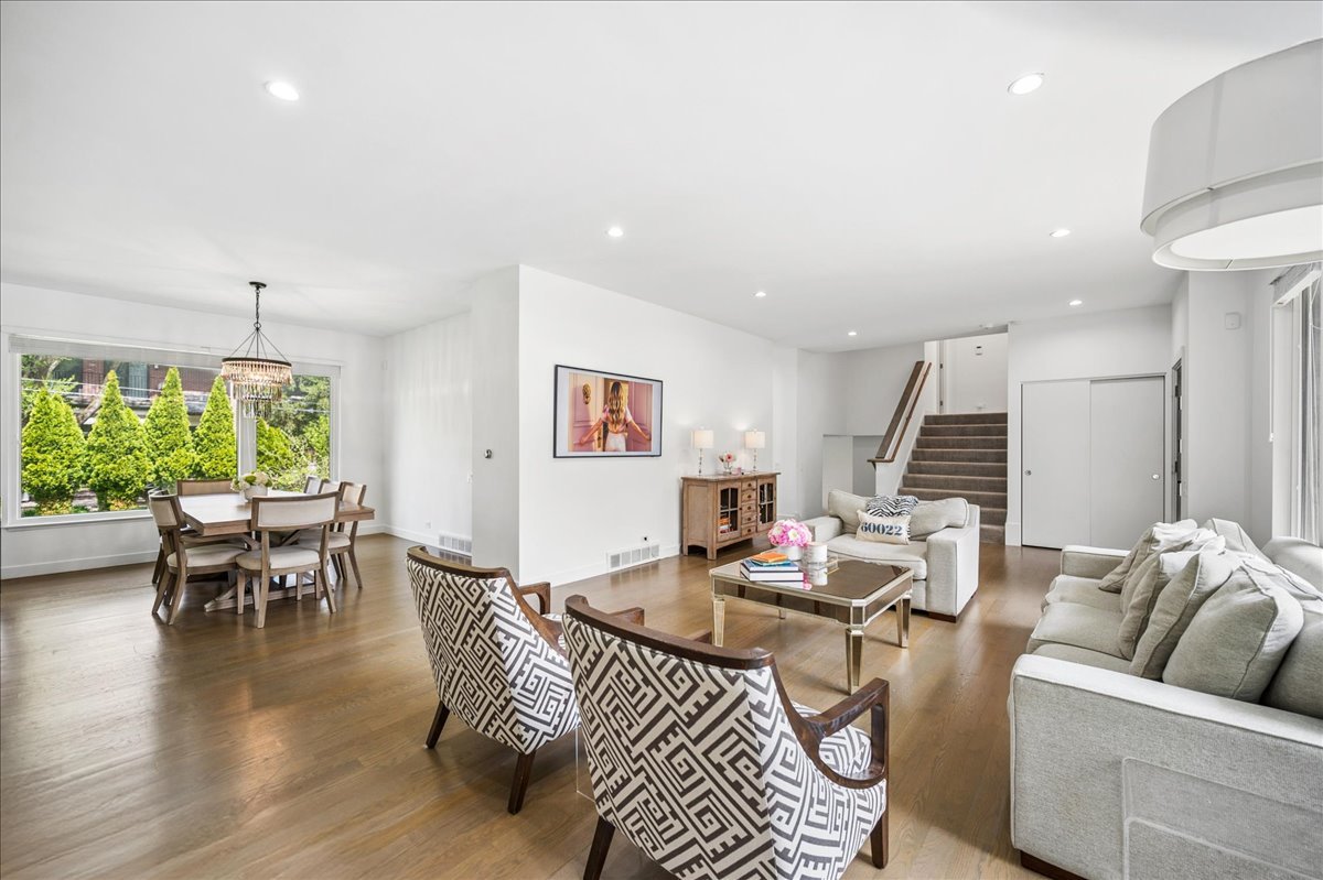 751 Woodridge Lane
