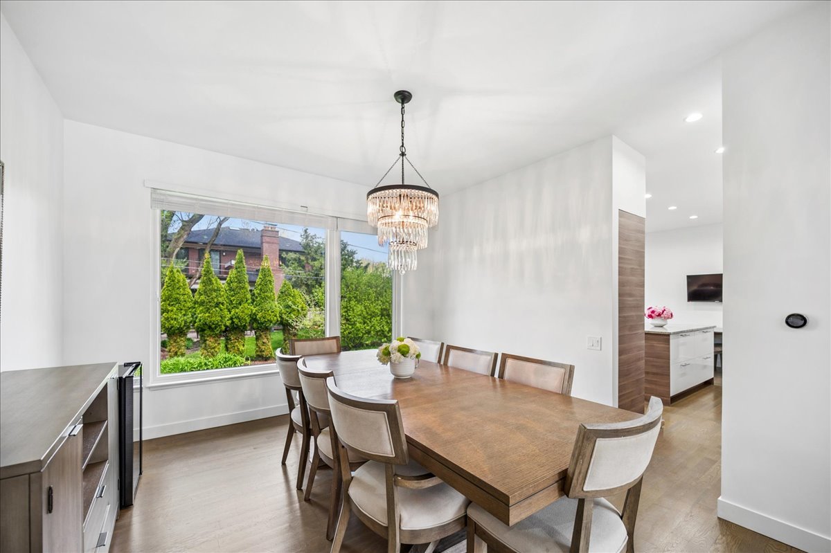 751 Woodridge Lane