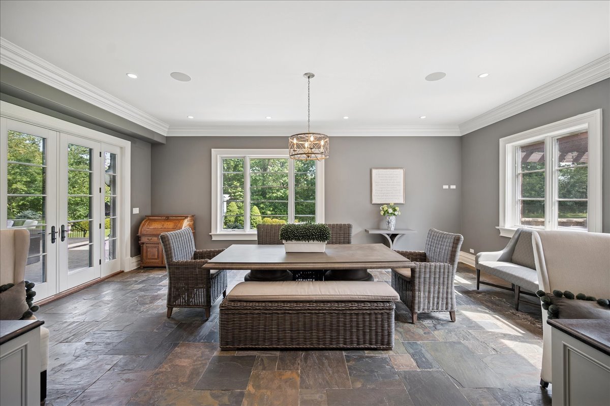 24 Bridlewood Road