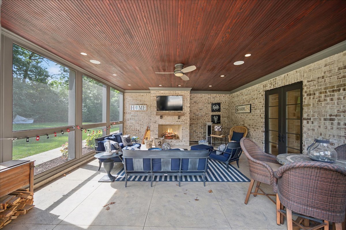 24 Bridlewood Road