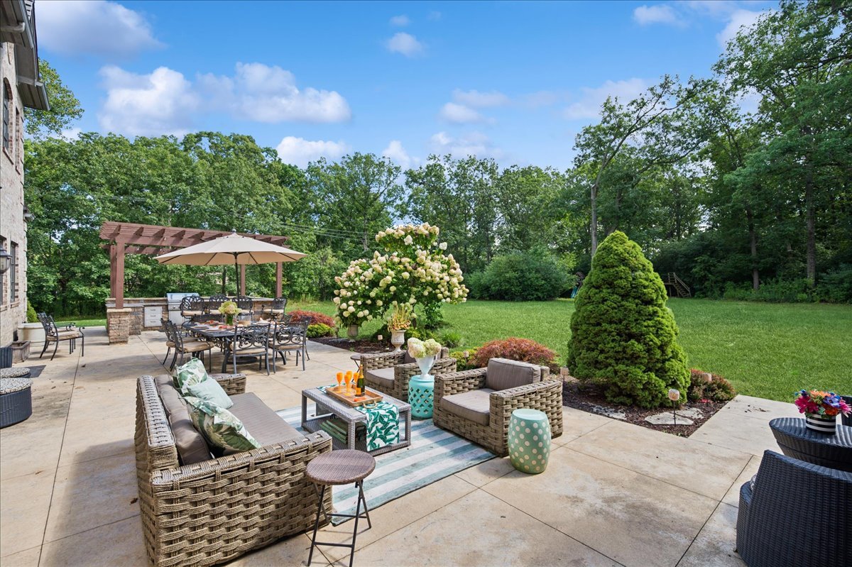 24 Bridlewood Road