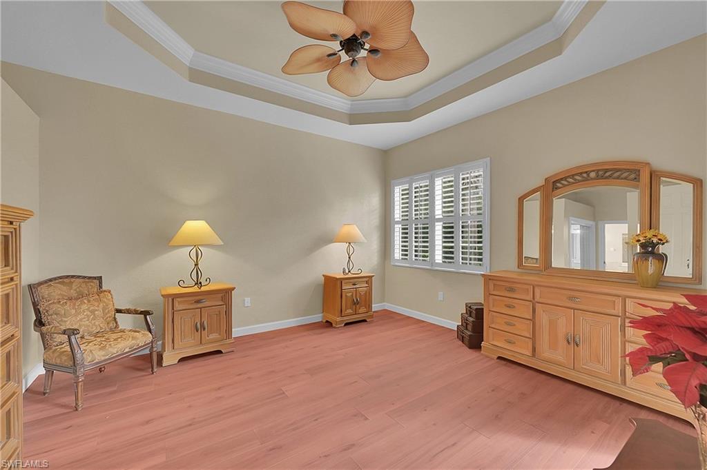 5569 WHISPERING WILLOW WAY