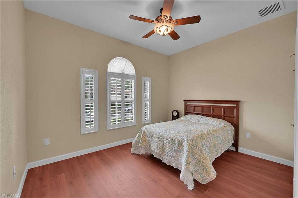 5569 WHISPERING WILLOW WAY