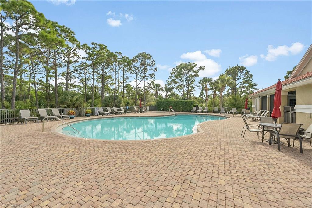 5569 WHISPERING WILLOW WAY