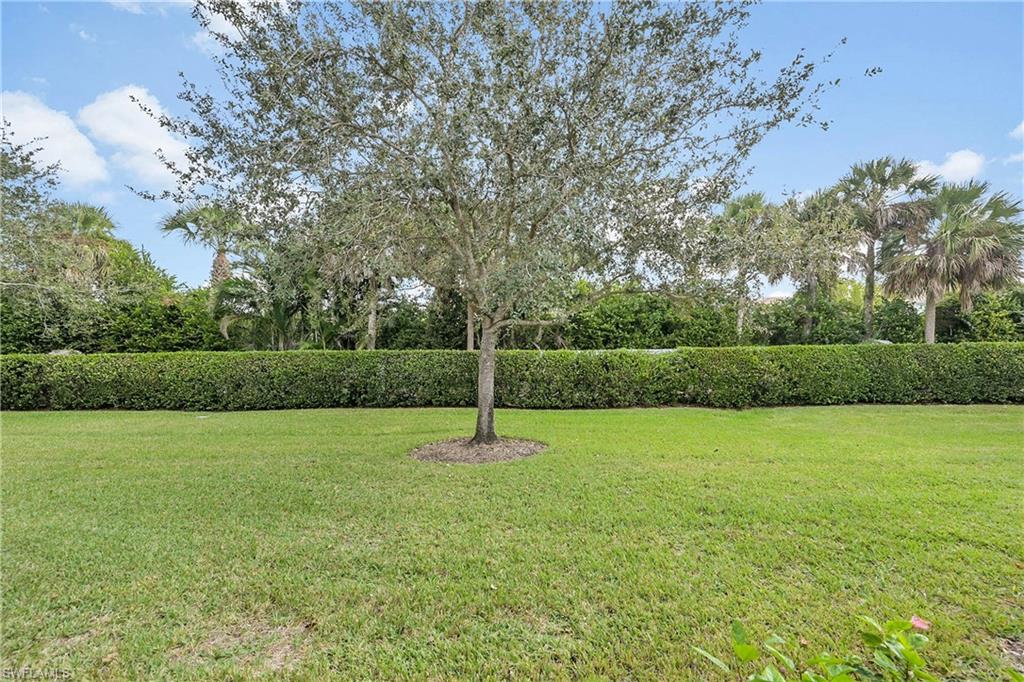 5569 WHISPERING WILLOW WAY