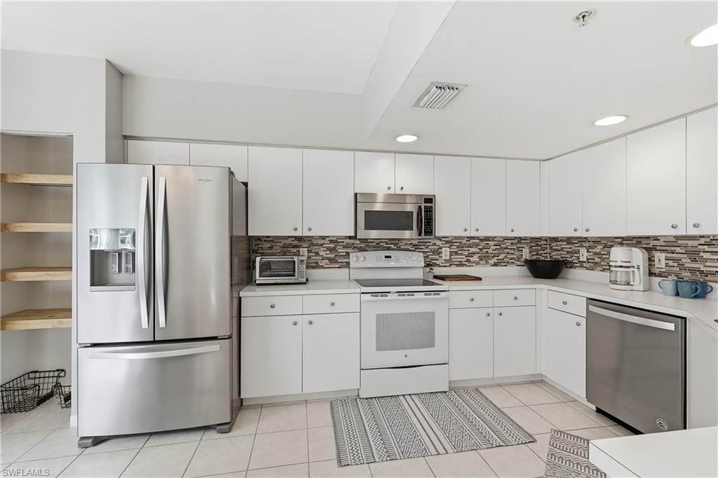 19851 Breckenridge DR 102