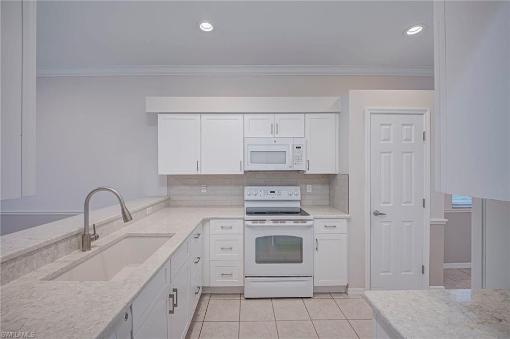 20676 Candlewood Hollow