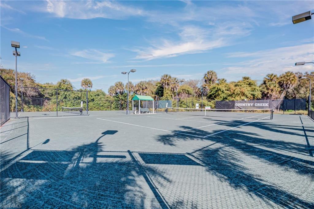 20676 Candlewood Hollow