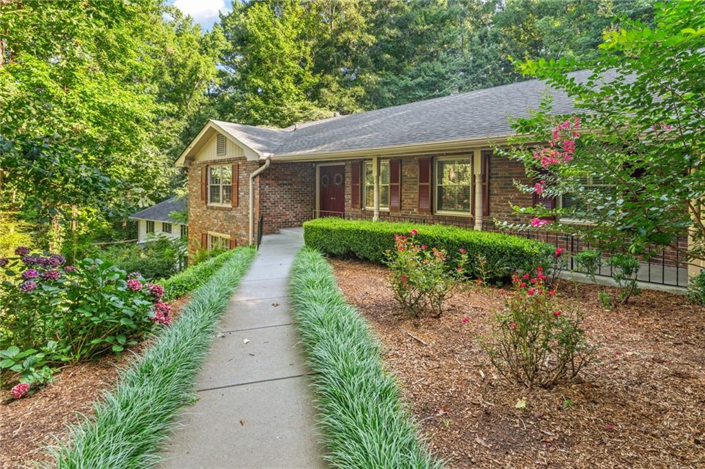 325 Knoll Woods Drive