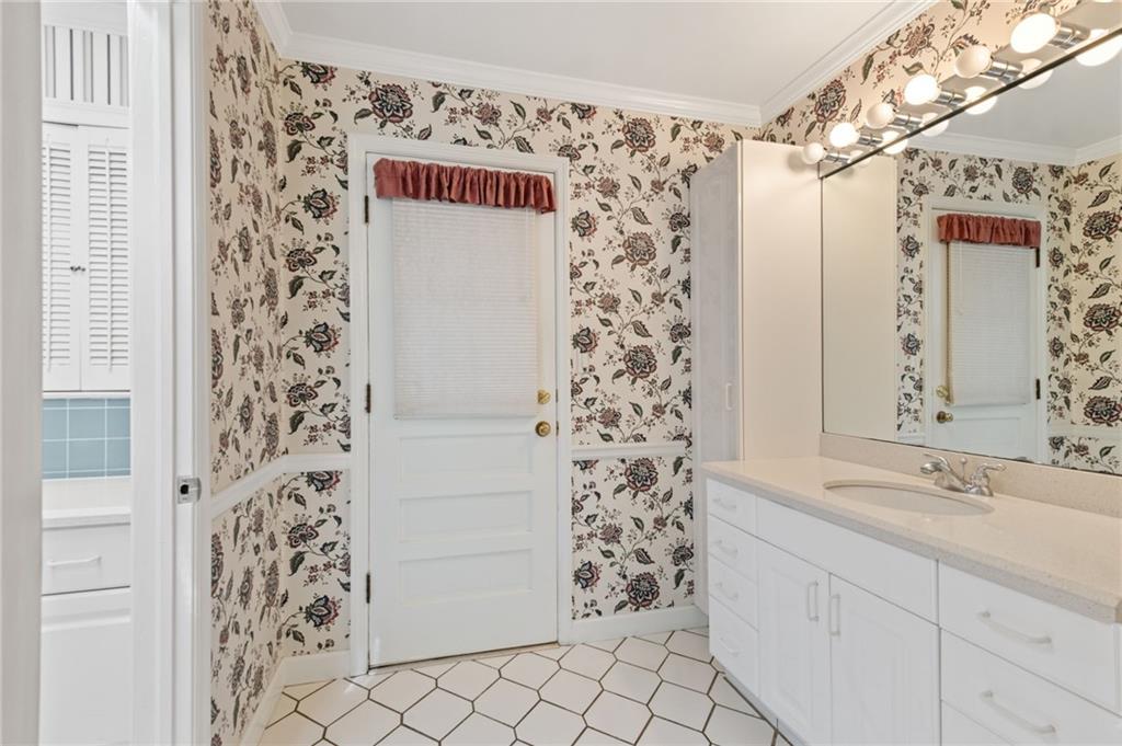 325 Knoll Woods Drive