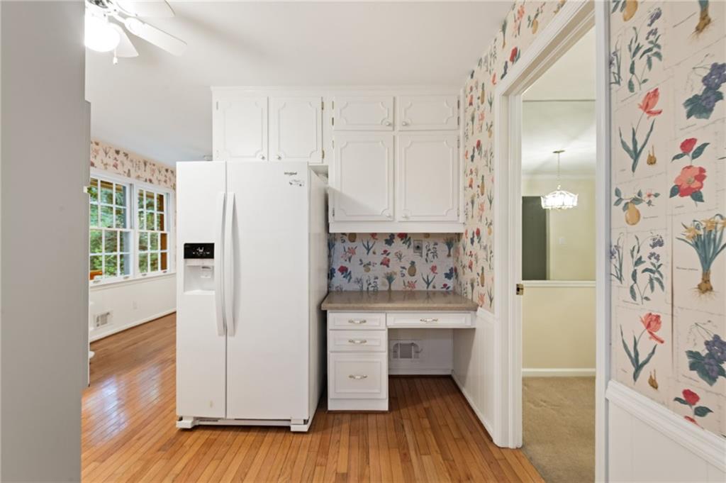 325 Knoll Woods Drive