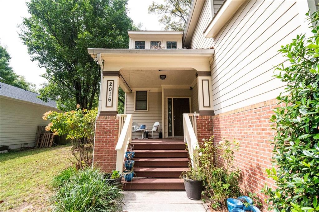 2016 Spink Street NW