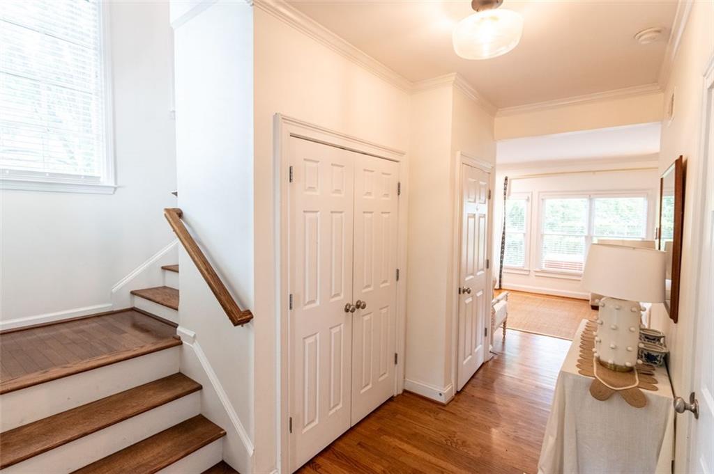 2016 Spink Street NW