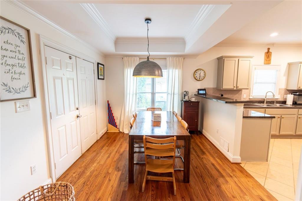 2016 Spink Street NW