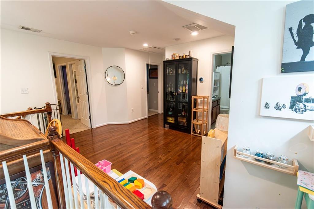 2016 Spink Street NW