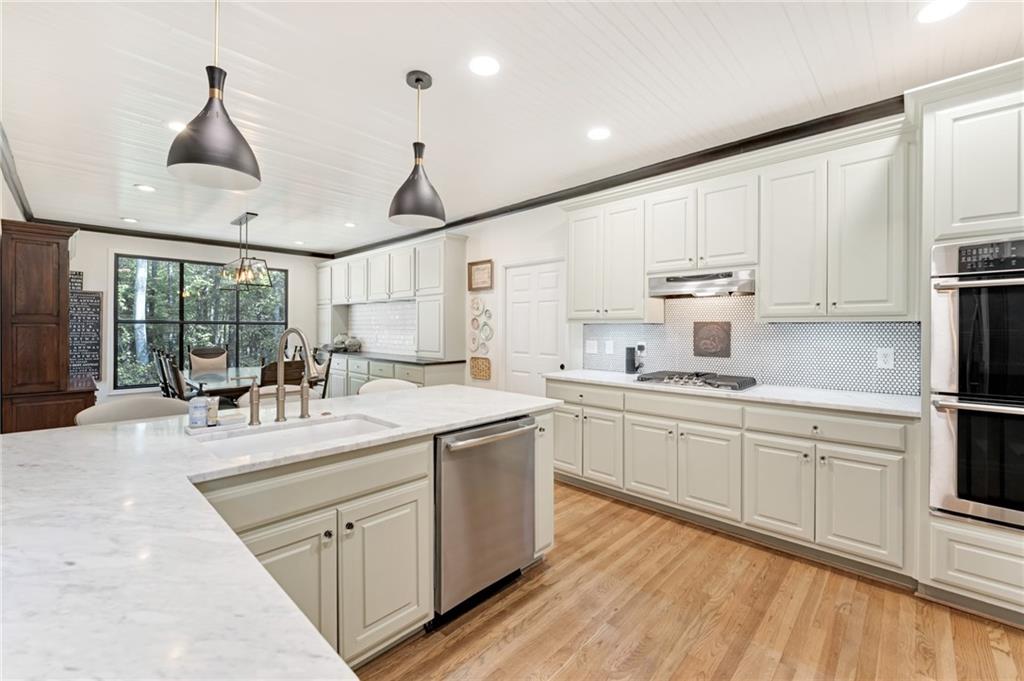 2150 Whittingham Court