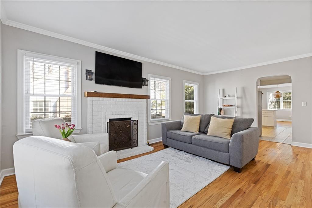 325 Clifton Road NE