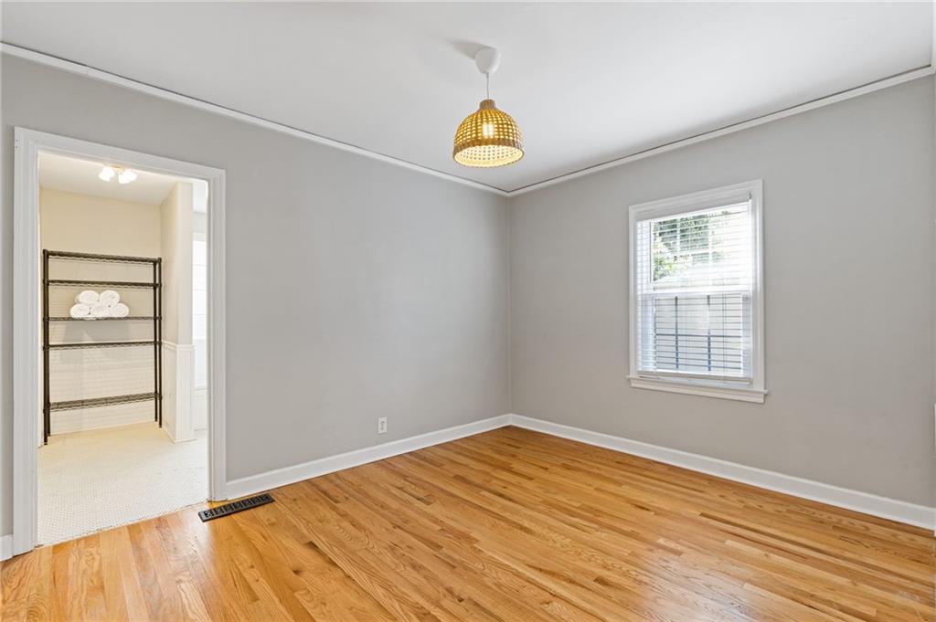 325 Clifton Road NE