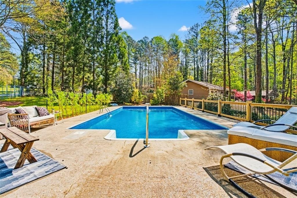 2190 Northfield Court