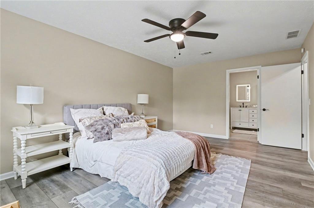 2190 Northfield Court
