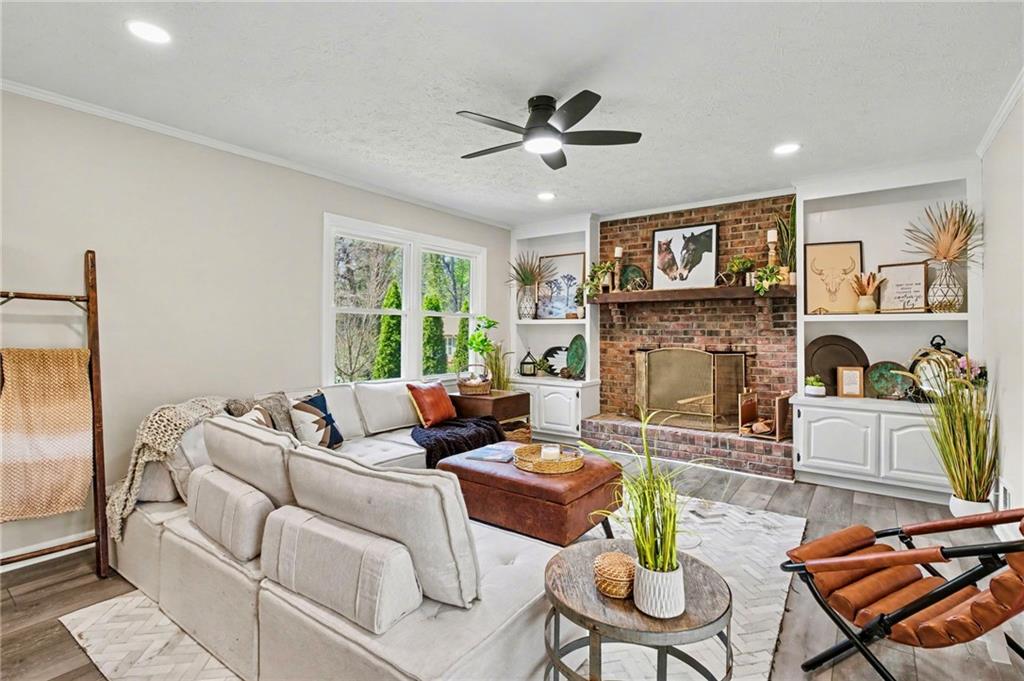 2190 Northfield Court