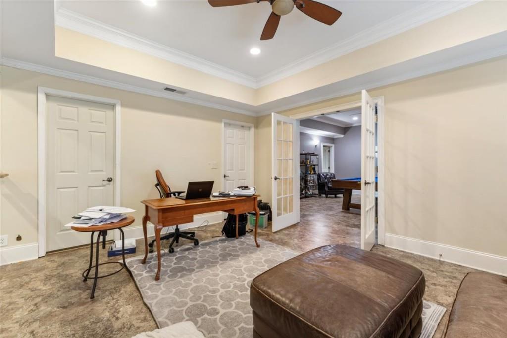 210 Ansley Close