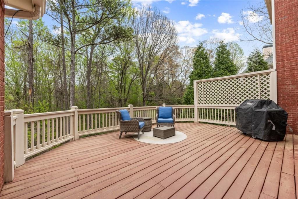 210 Ansley Close