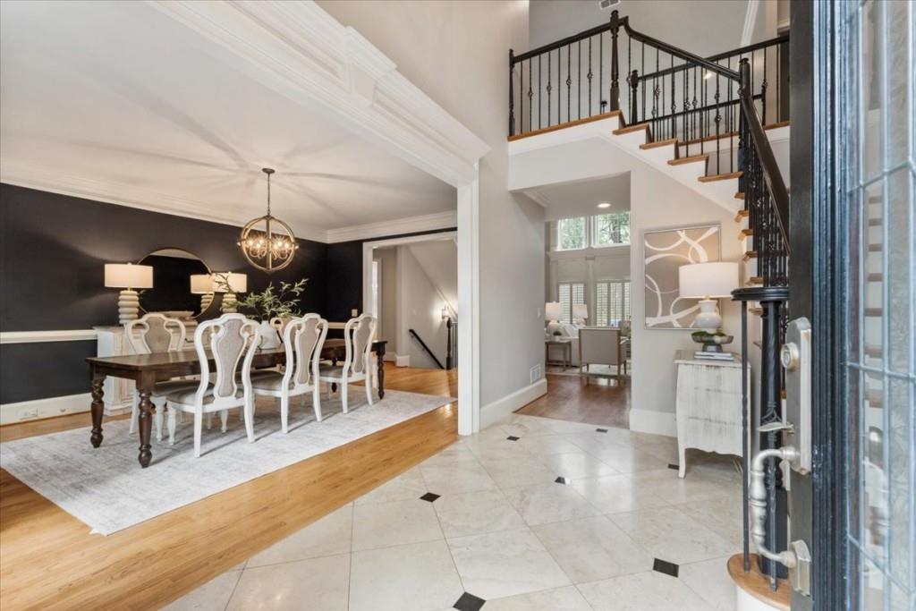 210 Ansley Close