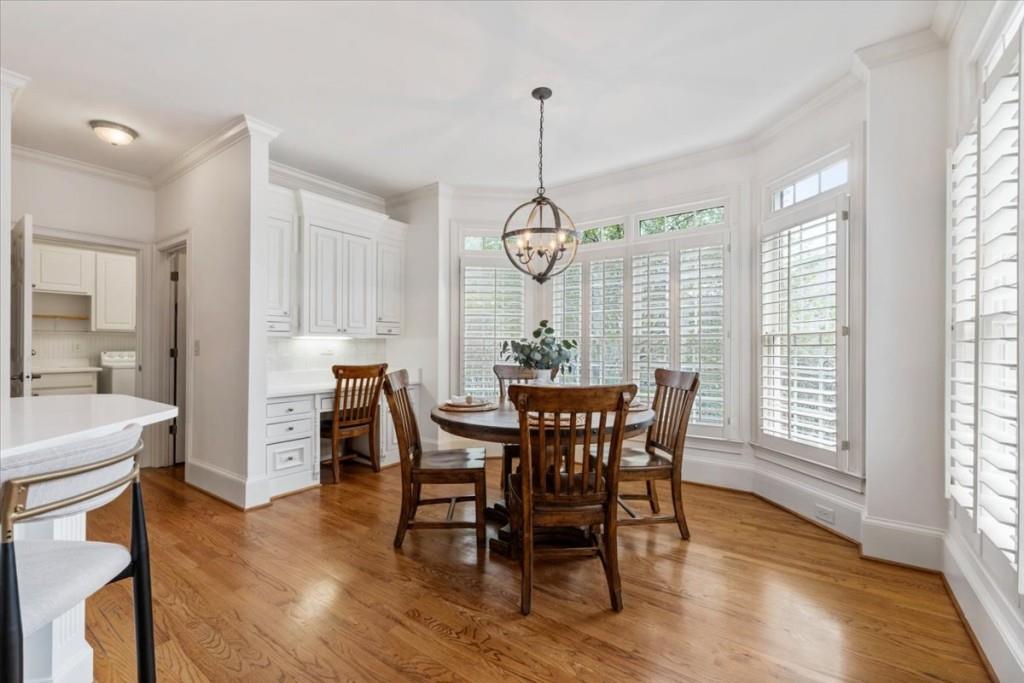 210 Ansley Close