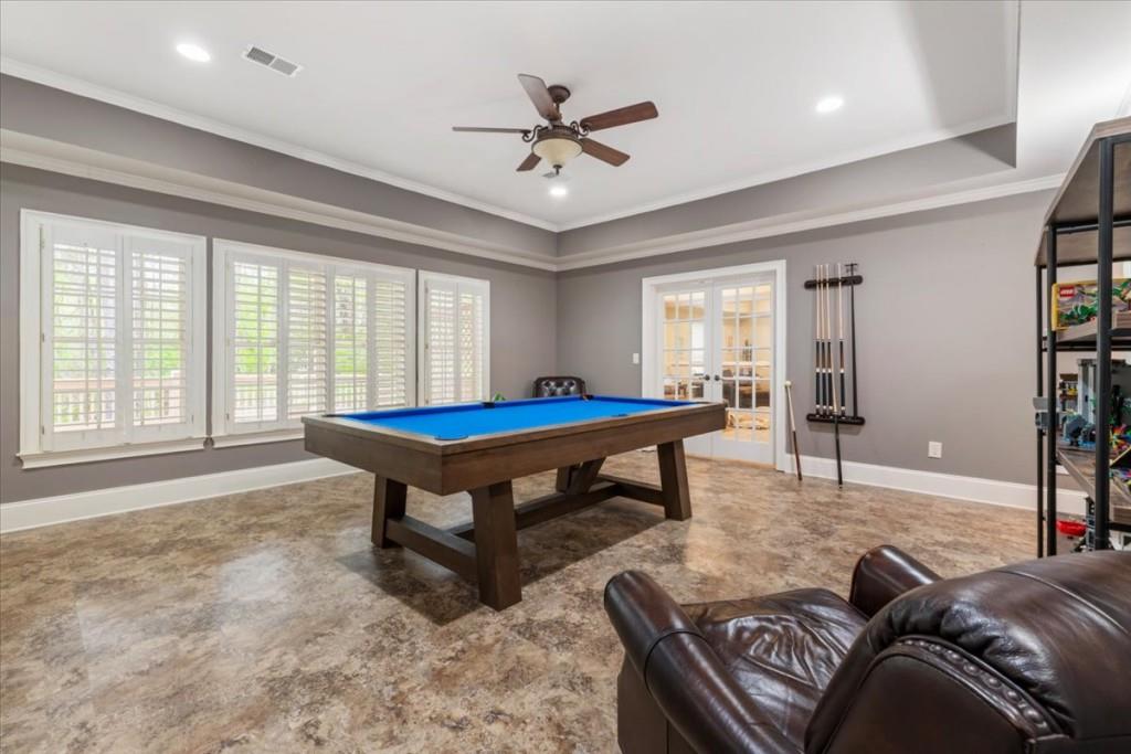 210 Ansley Close