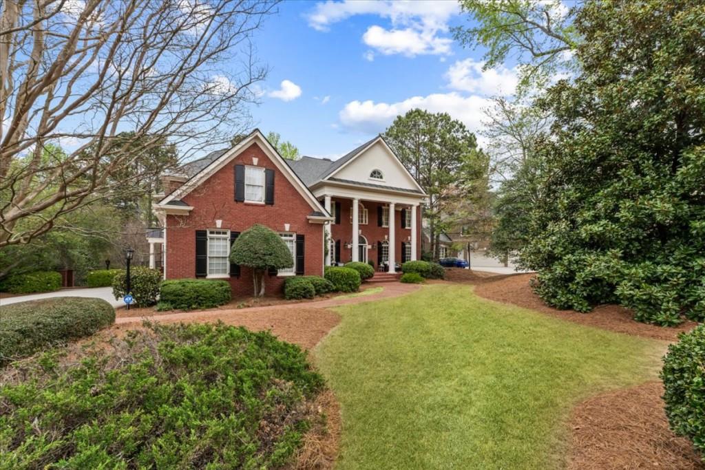 210 Ansley Close