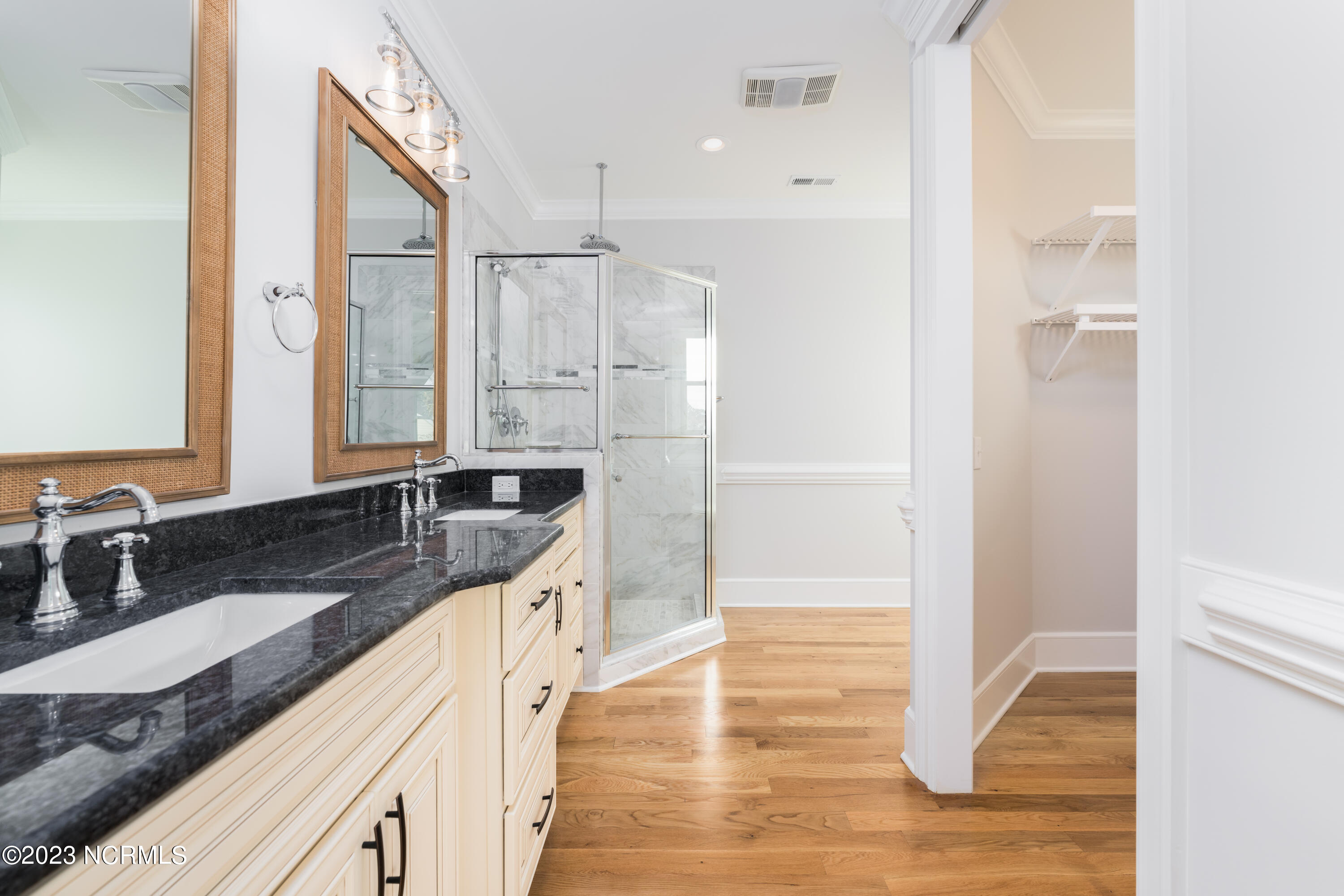 704 S 6th Street