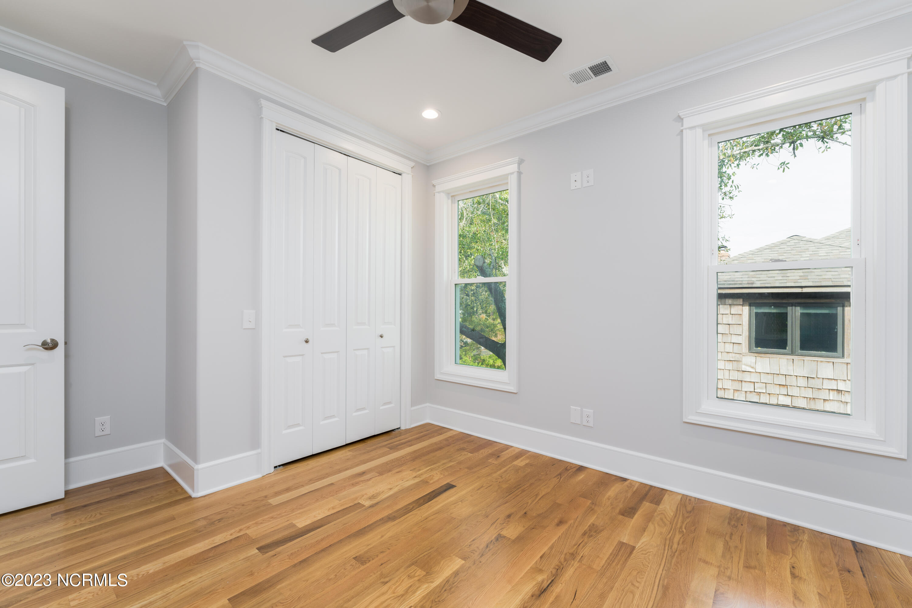 704 S 6th Street