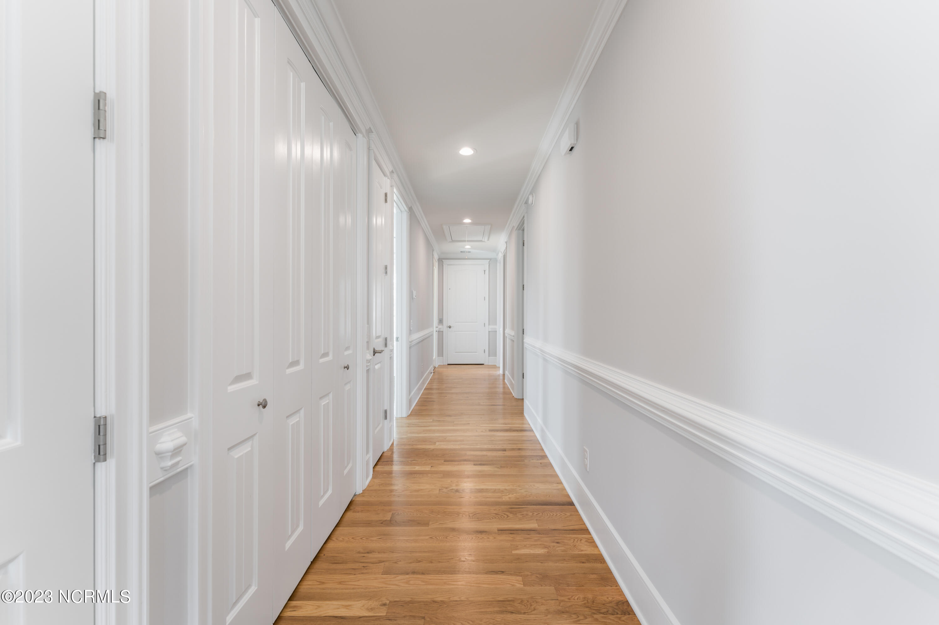 704 S 6th Street