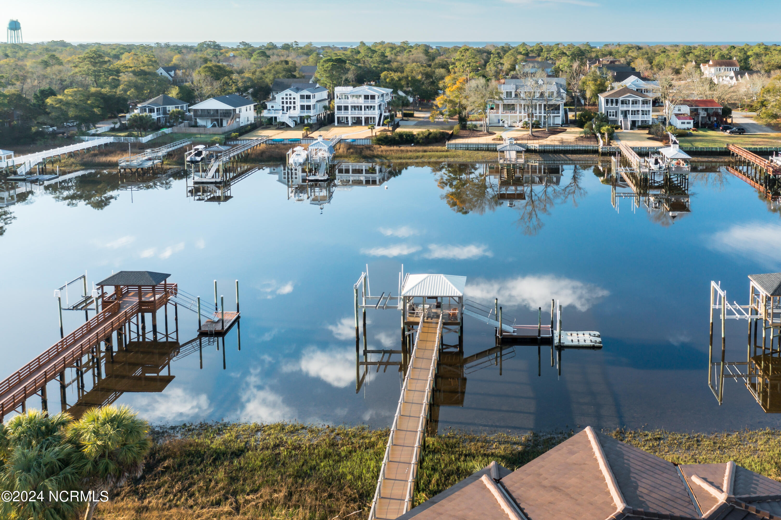 2751 Pinecrest Drive SE