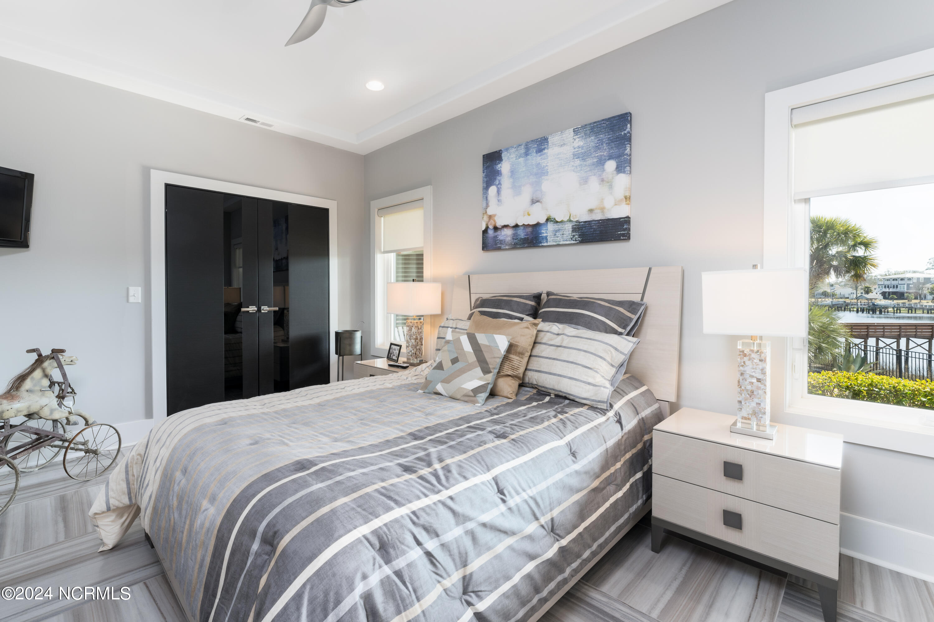 2751 Pinecrest Drive SE