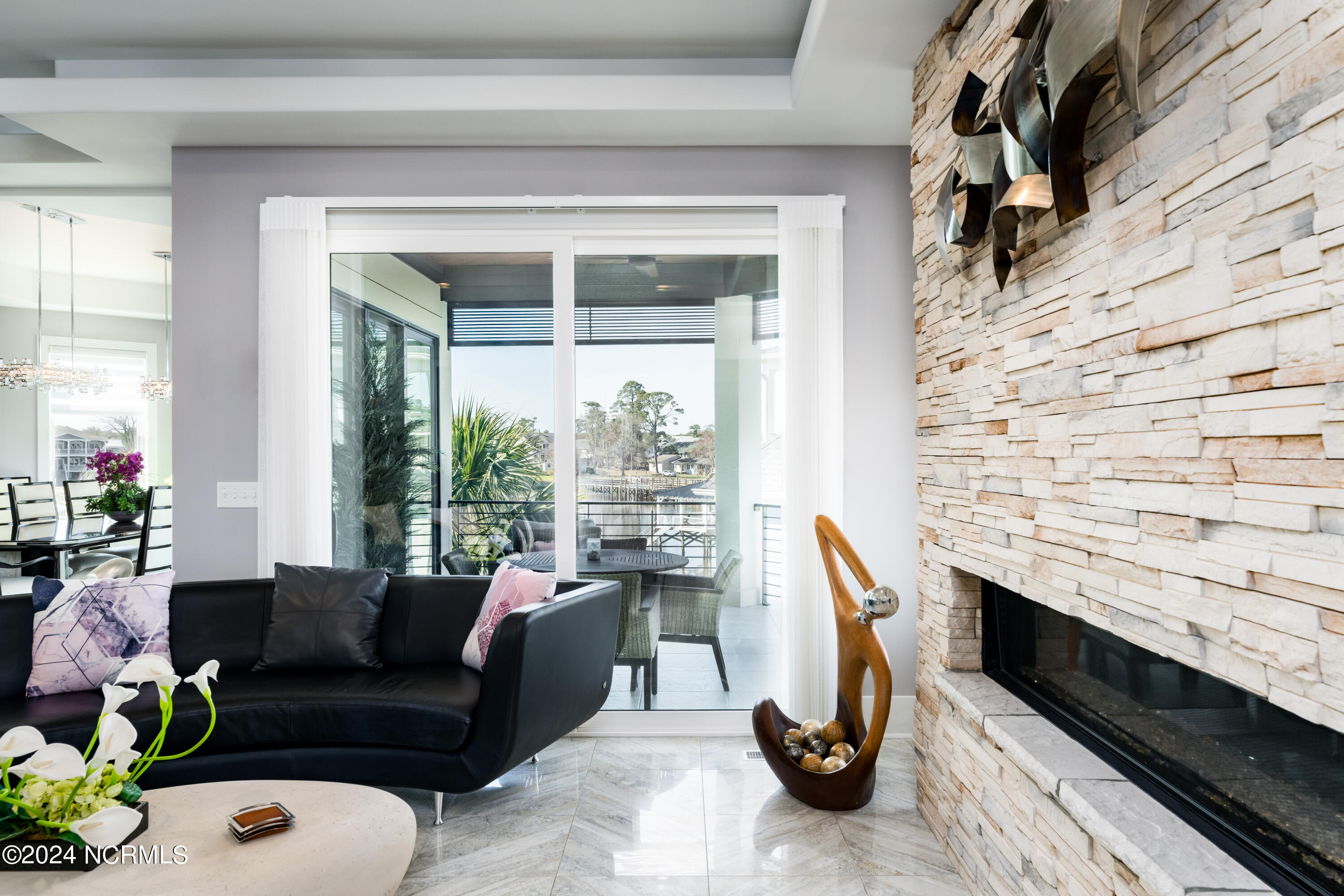 2751 Pinecrest Drive SE