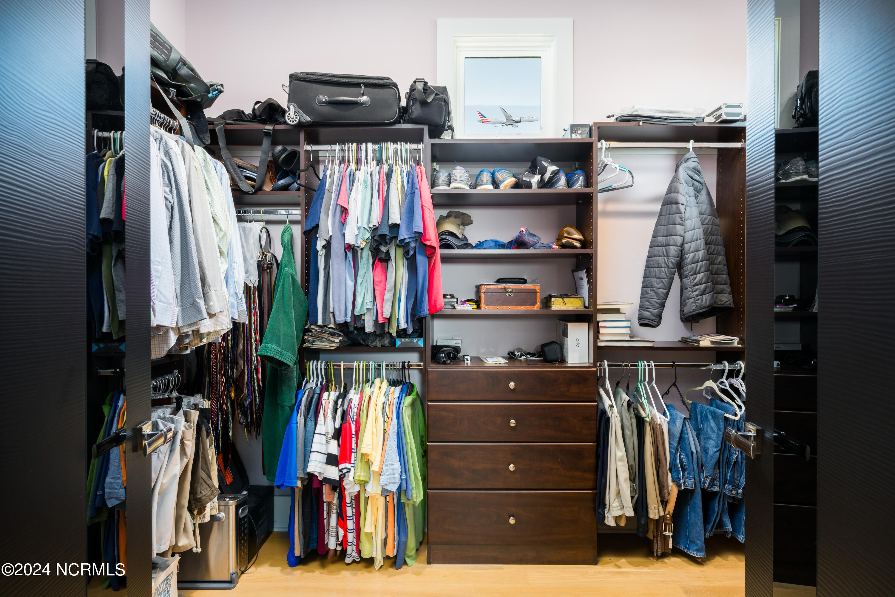 2751 Pinecrest Drive SE