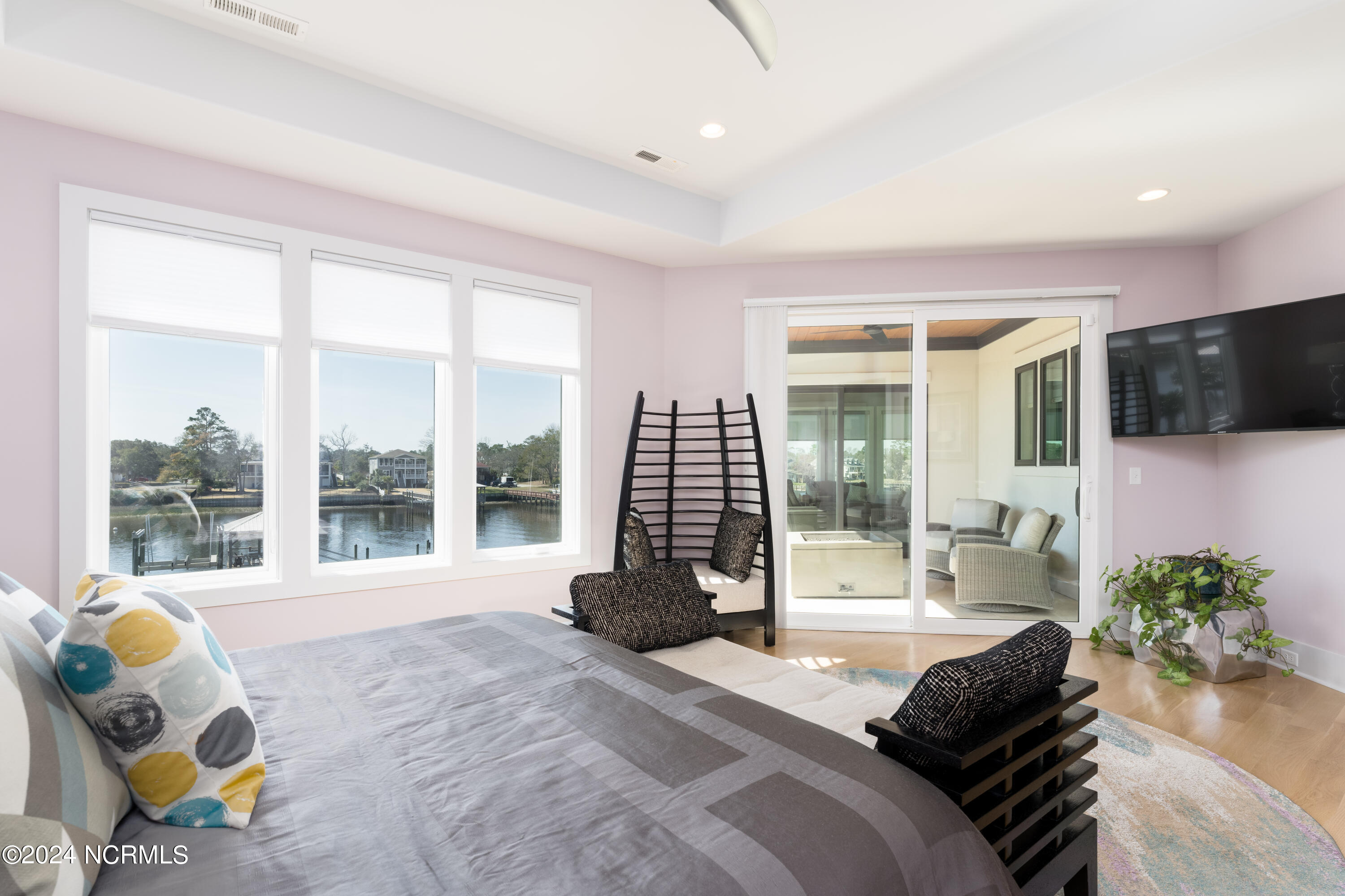 2751 Pinecrest Drive SE