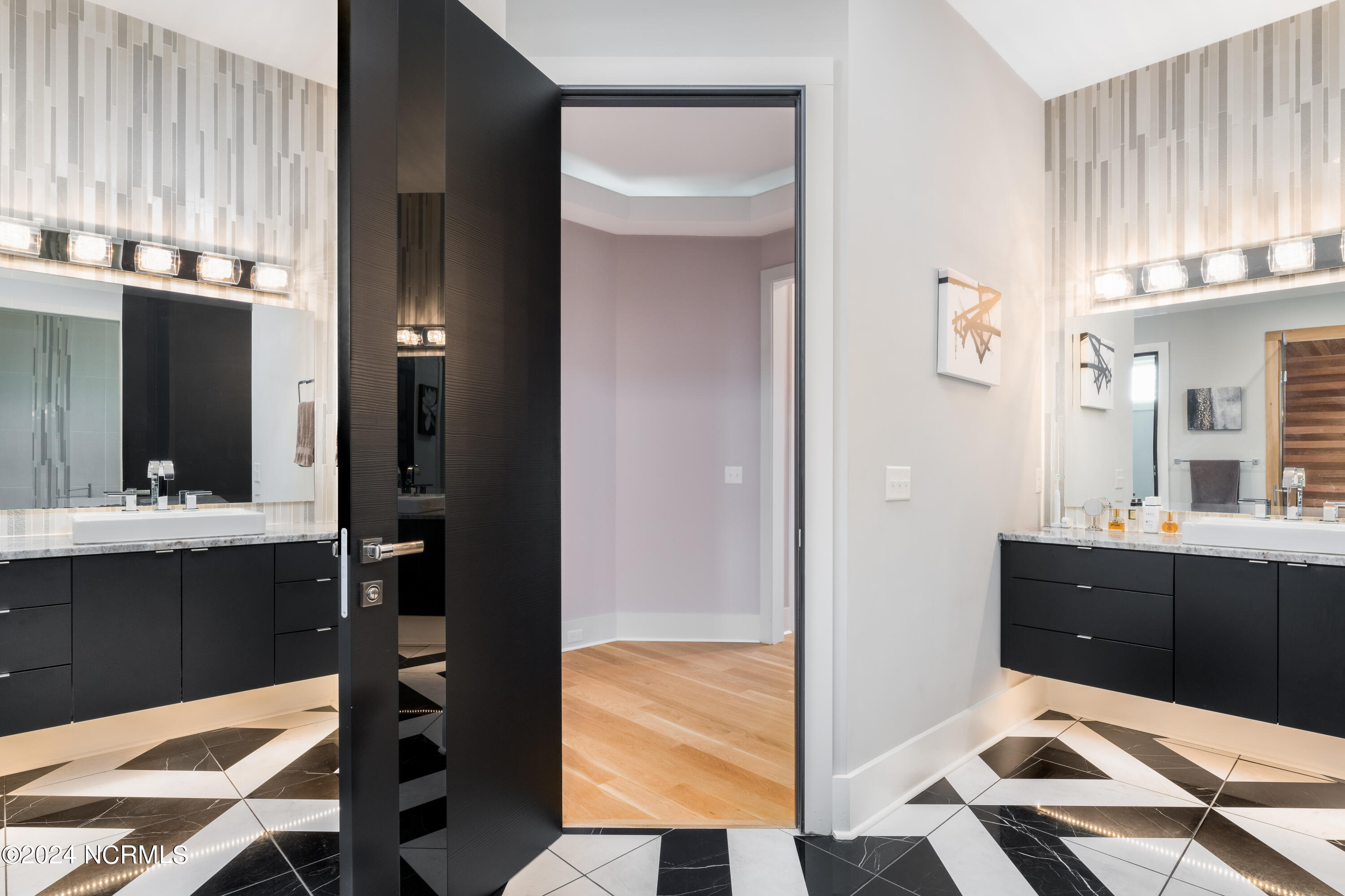 2751 Pinecrest Drive SE