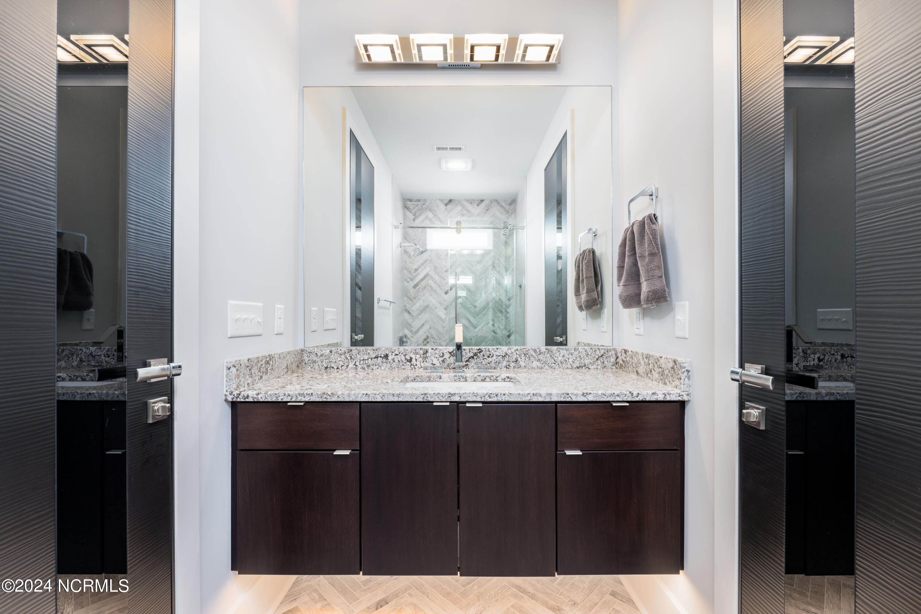 2751 Pinecrest Drive SE