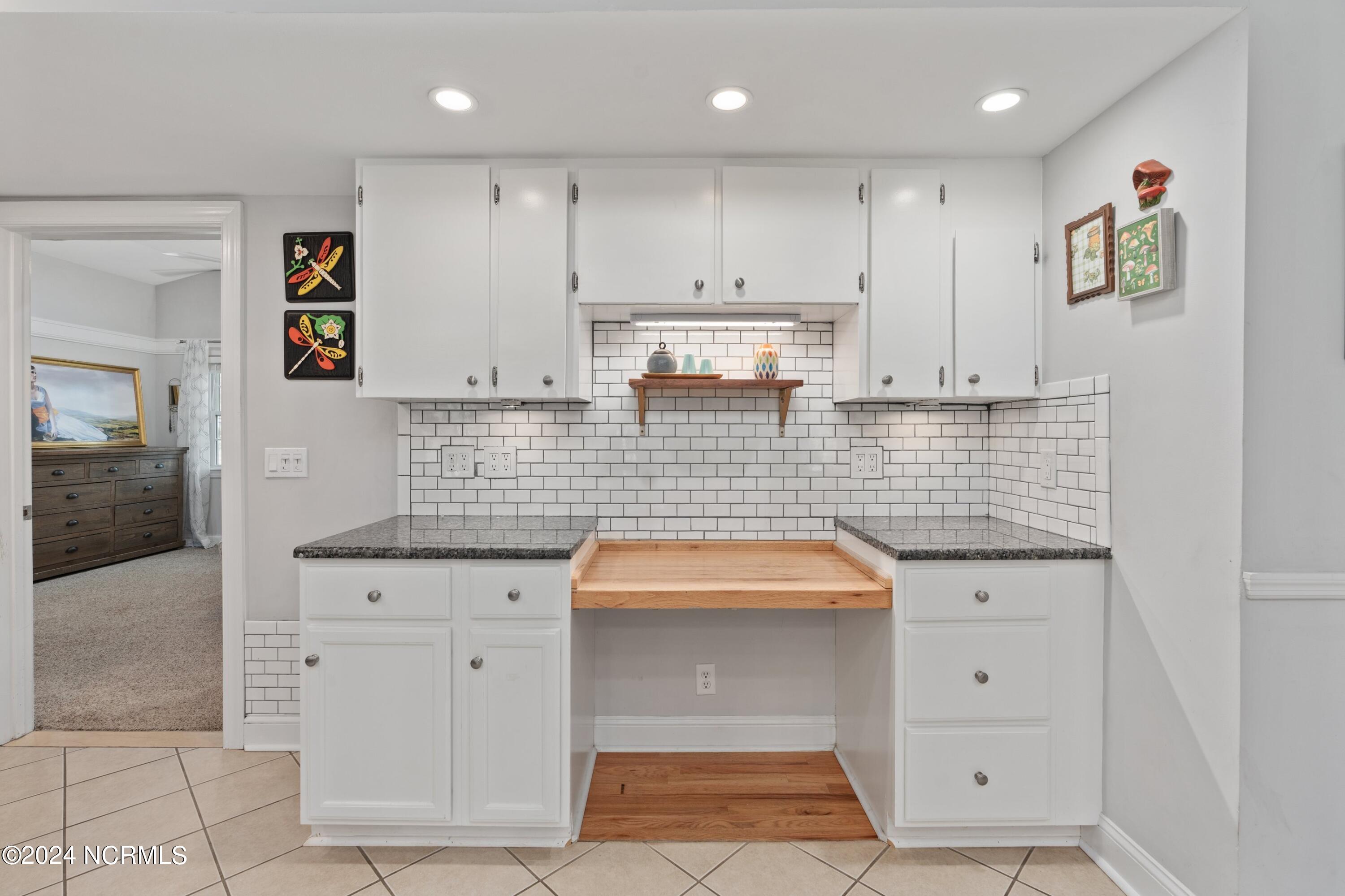 1408 Robin Hood Road