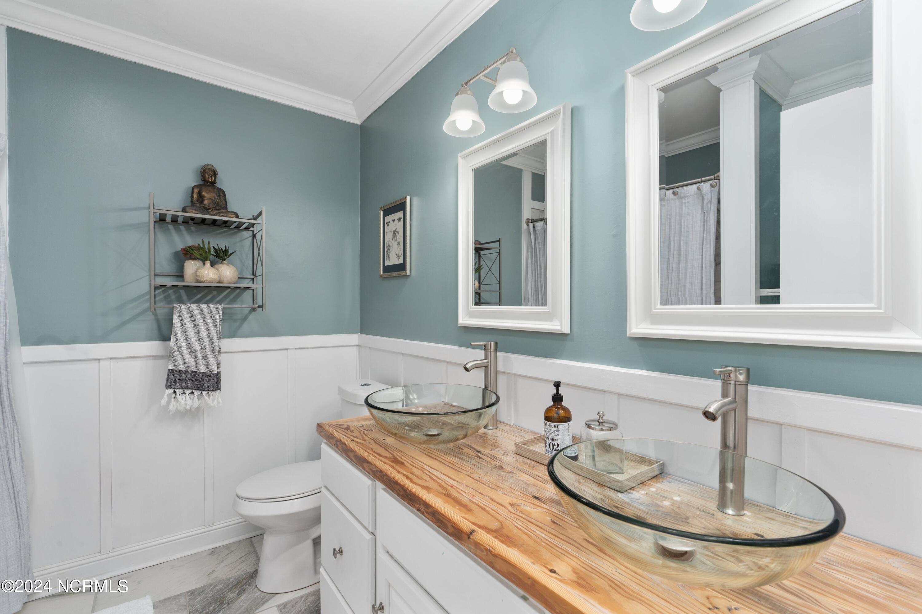 1408 Robin Hood Road